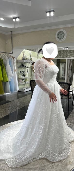 Свадебное платье