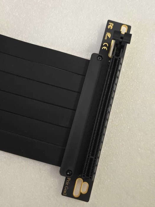 Cablu Riser GLOTRENDS PCIe 3.0 X16 – 200mm - Stare Perfectă