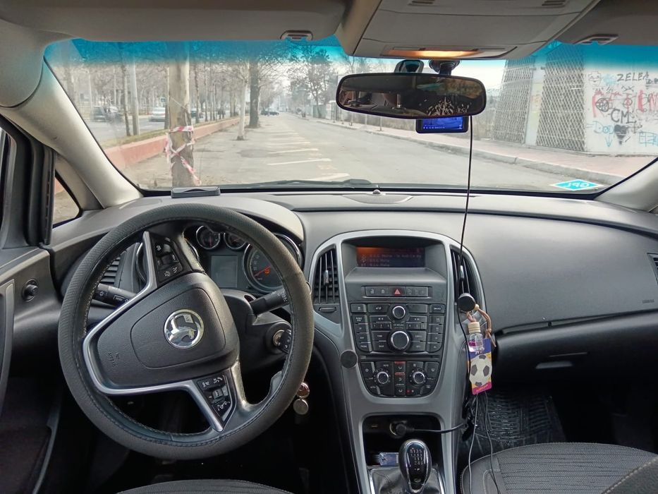 Opel astra 2018 GPL turbo140 cp