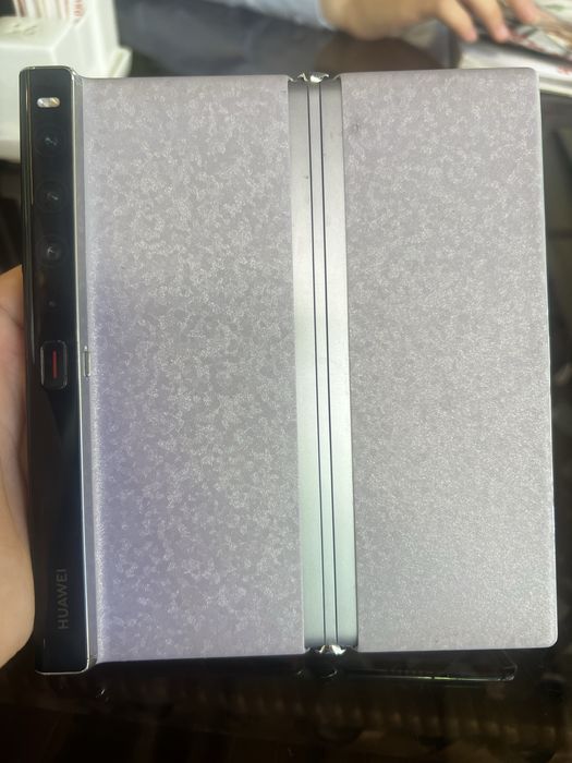 HUAWEI mate xs 2