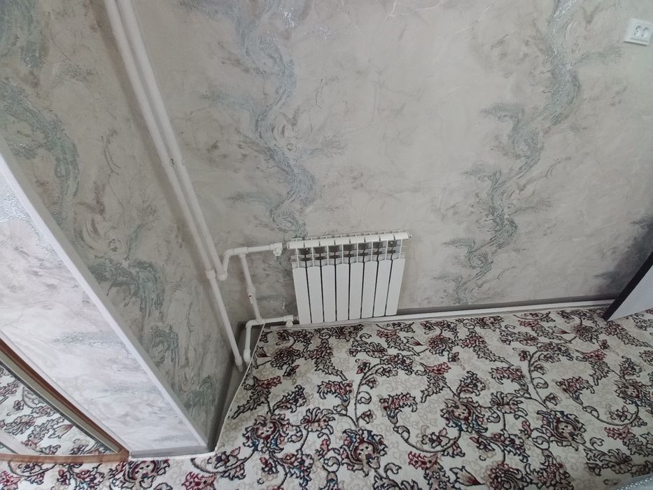 Egasidan uy sotiladi