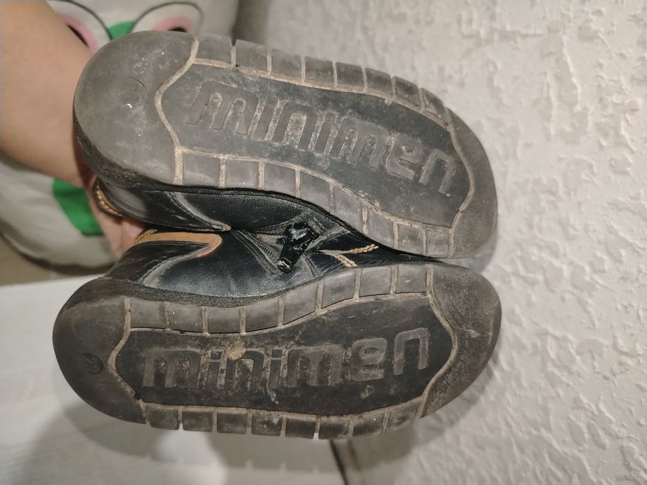 Отдам за шоколадку