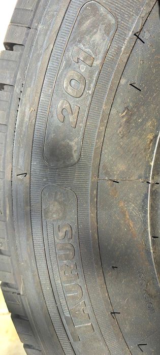2 Anvelope NOI TAURUS 225/75R16C DE IARNĂ