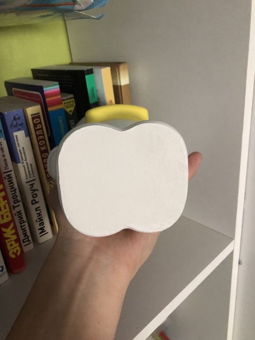 копилка в виде космонавта