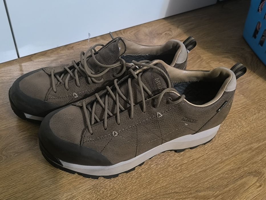 Обувки Meindl active gore tex vibram