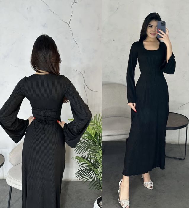 Продам женские платья