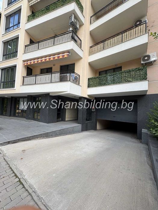 Дава се под наем Тристаен апартамент в Пловдив, Кършияка - 90 кв.м за 650 € - Снимка #10