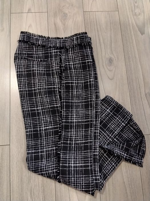 Нов панталон H&M