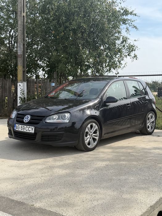 Se vinde golf 5 2.0 170 cp BMN