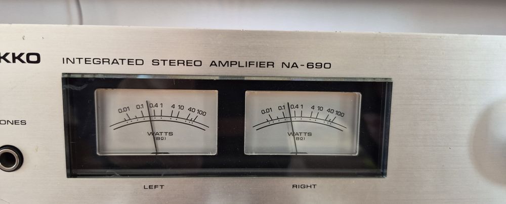 Nikko NA-690 amplificator de colectie