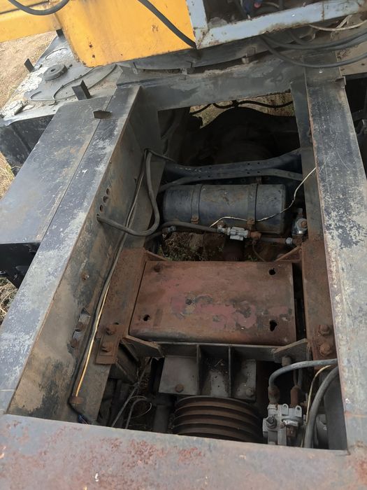 Продам Кран маз 8 тонн