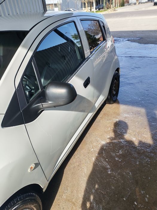 Спарк 2014 йил 1.25 матор ранги ок