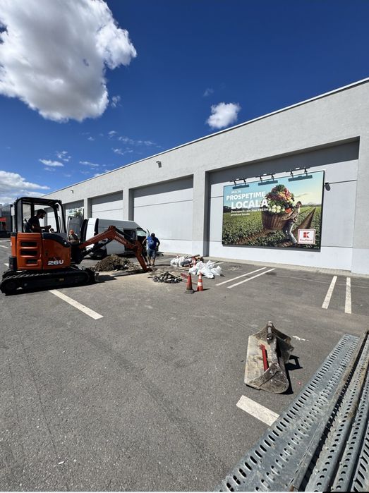 Miniexcavator 2,6 T cu operator + transport – Barlad-Vaslui