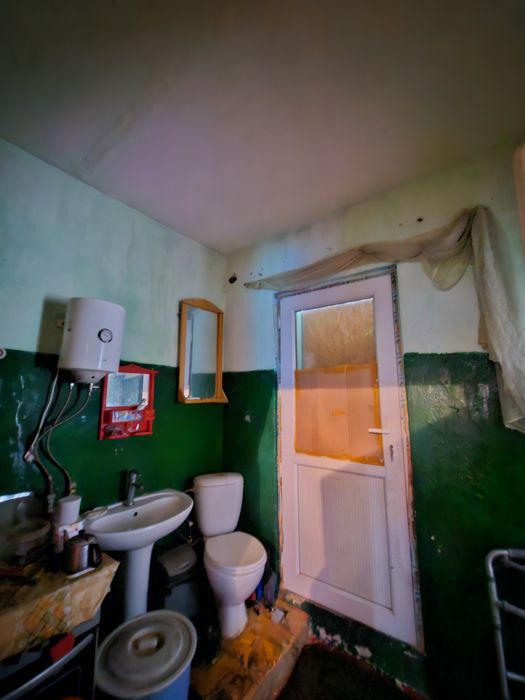 Этаж дом двух комнаты