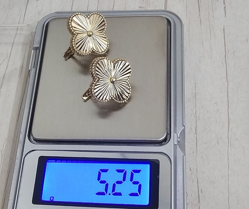 Золотые серги ванклив