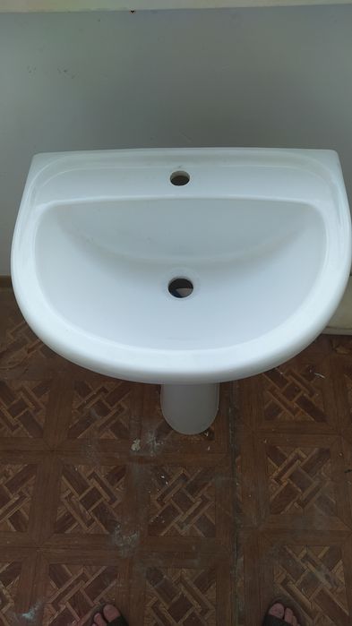 Раковина в отличном состоянии.