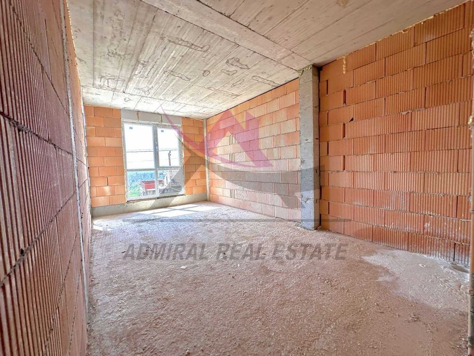 Продава се Двустаен апартамент в Варна, Възраждане 3 - 61 кв.м за 1607 €/кв.м - Снимка #6