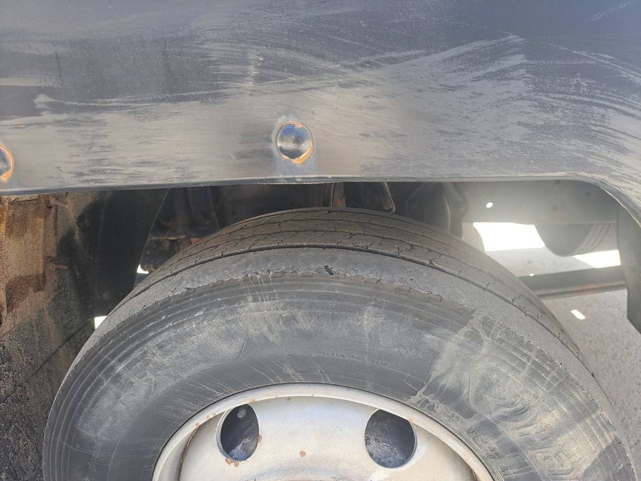 МЕРЦЕДЕС 814    140К.С.