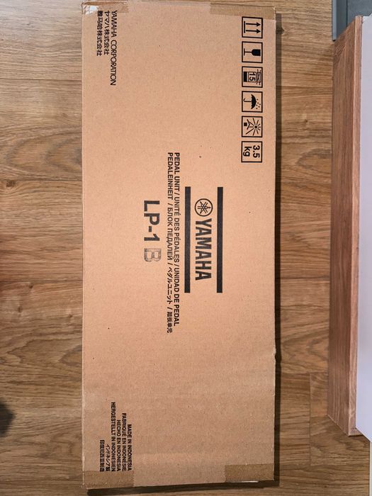 Yamaha LP-1B Педал за клавишен инструмент - нов