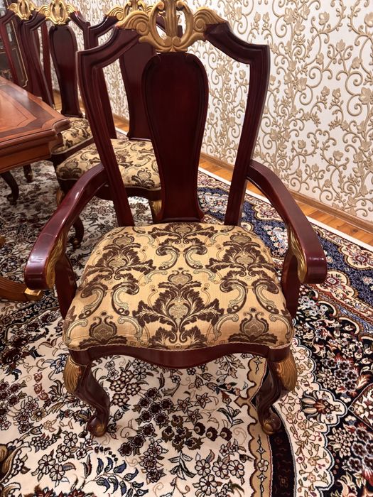 Продается Стол стулья