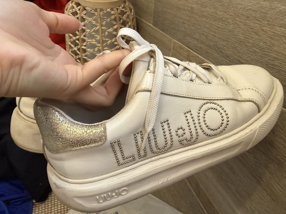 Бели маратонки Liu Jo