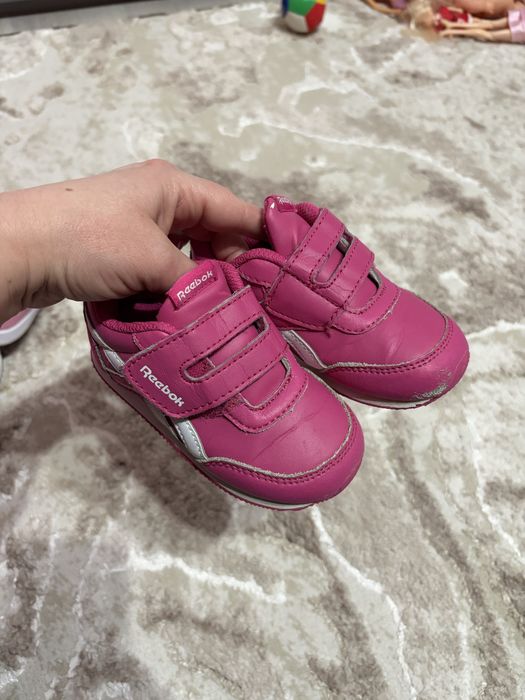 Adidasi Reebok nr 22,5