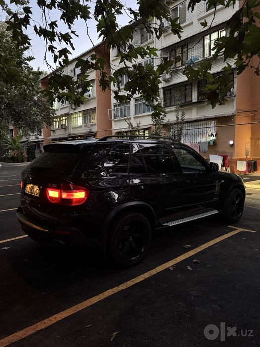 Bmw X5. E70  280 ot kuchi kraskalari toza Hannon bodykit qilingan