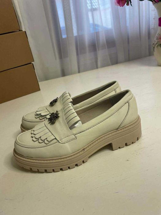 Pantofi dama eleganti diferite modele