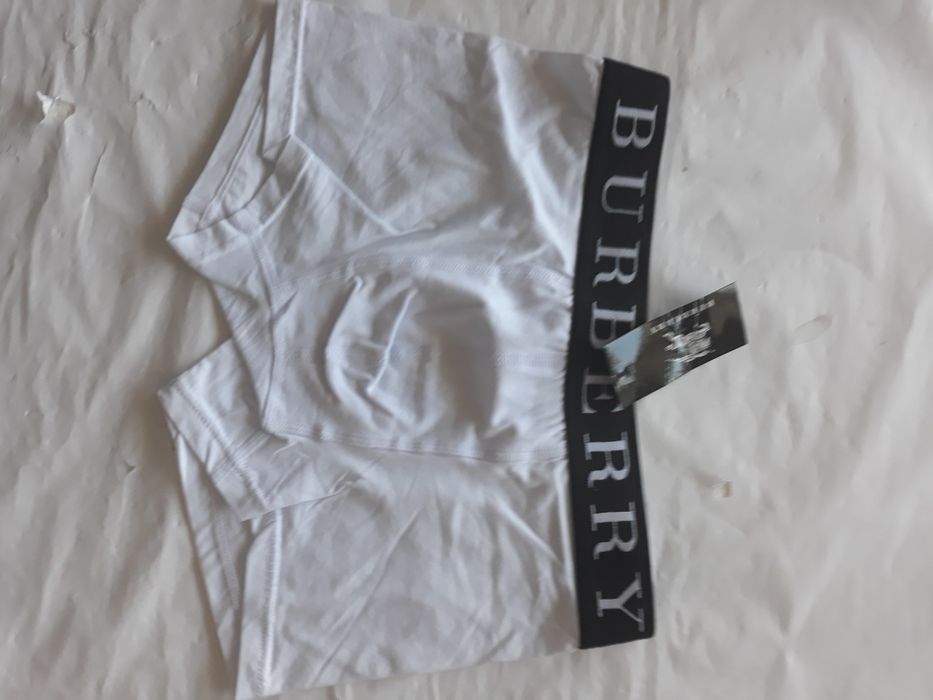 Boxeri Burbery nr M nou