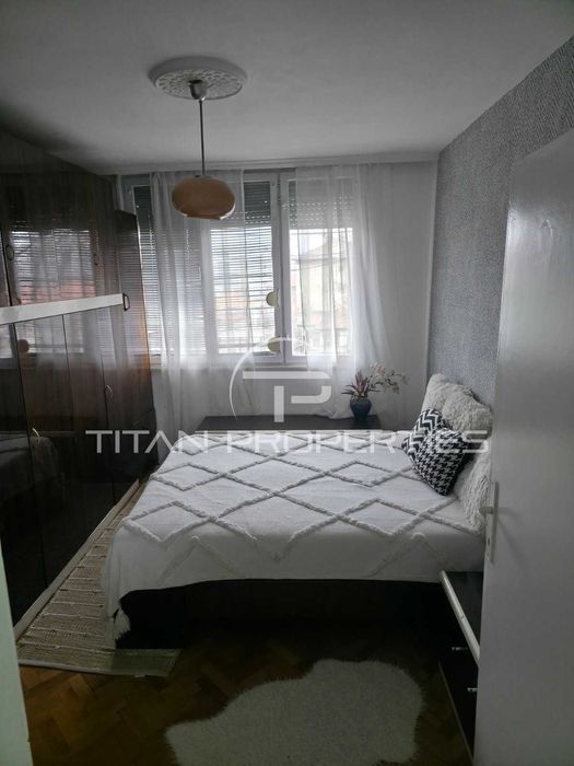 Продава се Тристаен апартамент в Пловдив, Тракия - 71 кв.м за 683 €/кв.м - Снимка #4