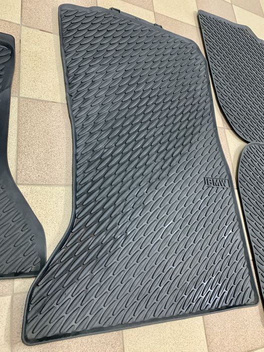 Presuri covorase Bmw f10 / f11 seria 5 cauciuc tavita originale