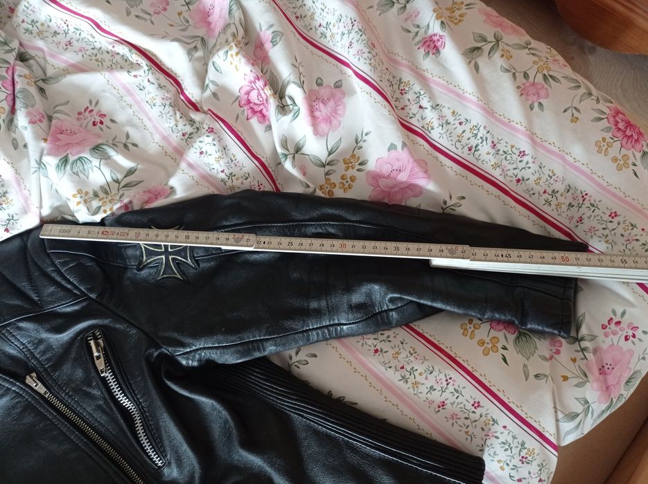 Дамско мото яке от естествена кожа – байкър / рок стил, черно