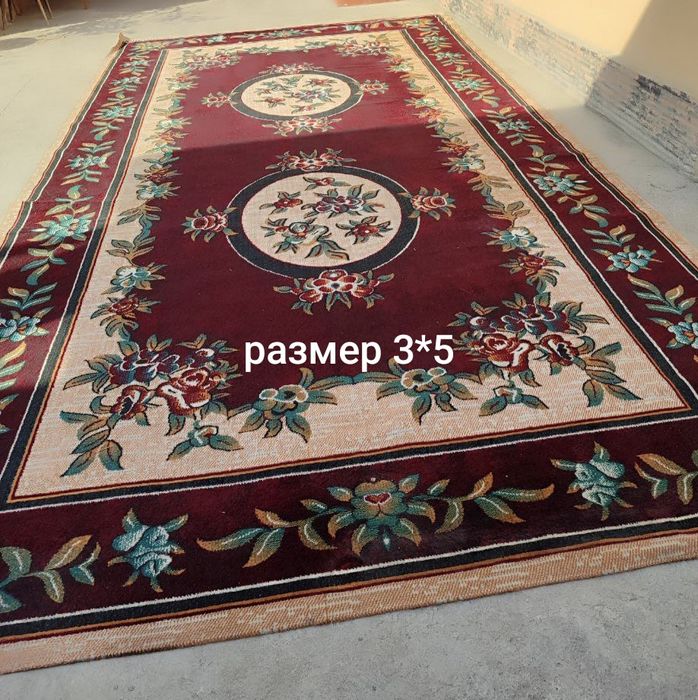 Продаётся ковёр в хорошем состоянии