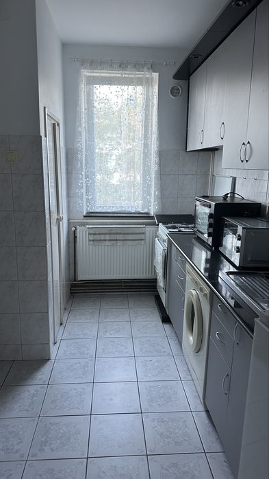 Apartament 3 camere zona FSEGA