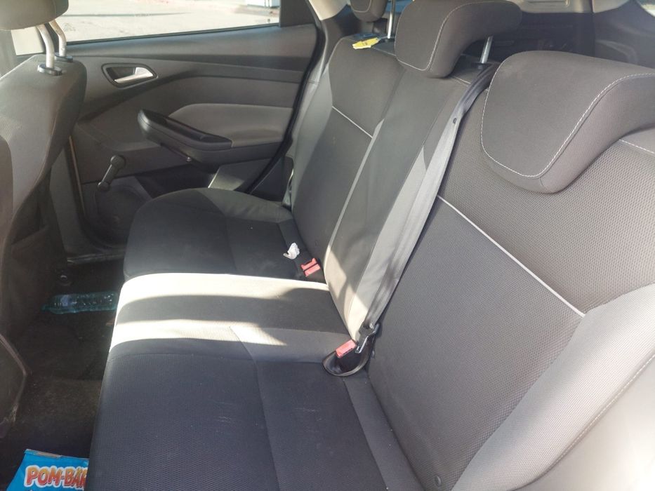 Dezmembrez Piese ford focus 1.6 E5 2012