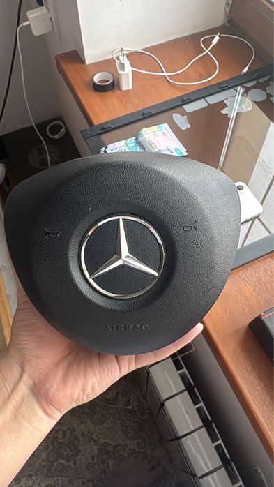 Руль от E200 Mercedes Benz