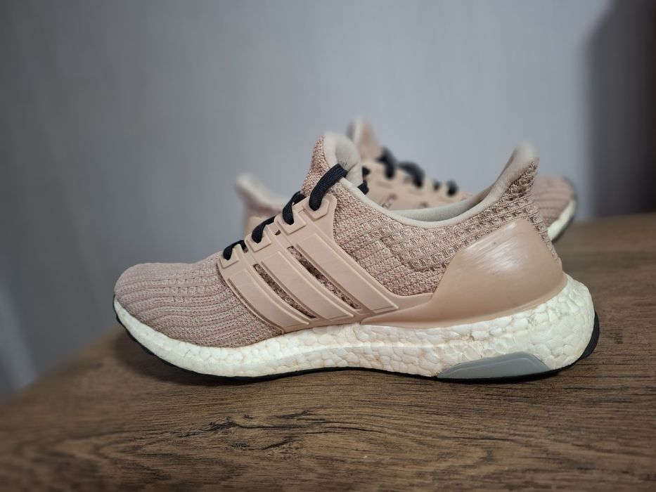 Adidas Ultra Boost маратонки 41 номер.