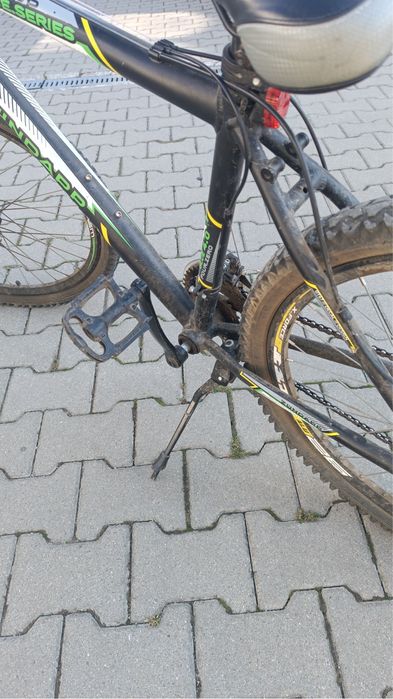 Bicicleta cu roti de 26”