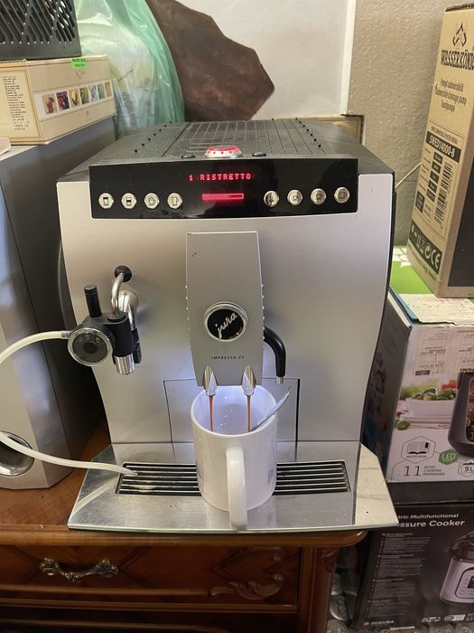 Aparat cafea Jura z5