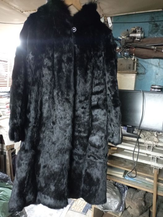 Продам шубу кролика размер 50-52
