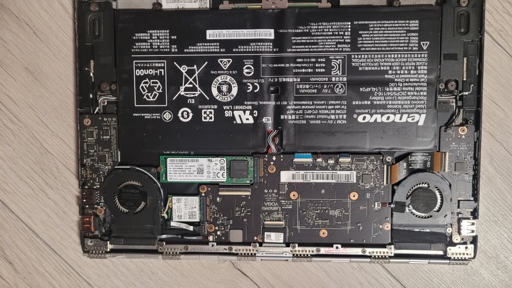 Dezmembrez Laptop 2 in 1 Lenovo Yoga 900-13ISK - i7 6th Gen