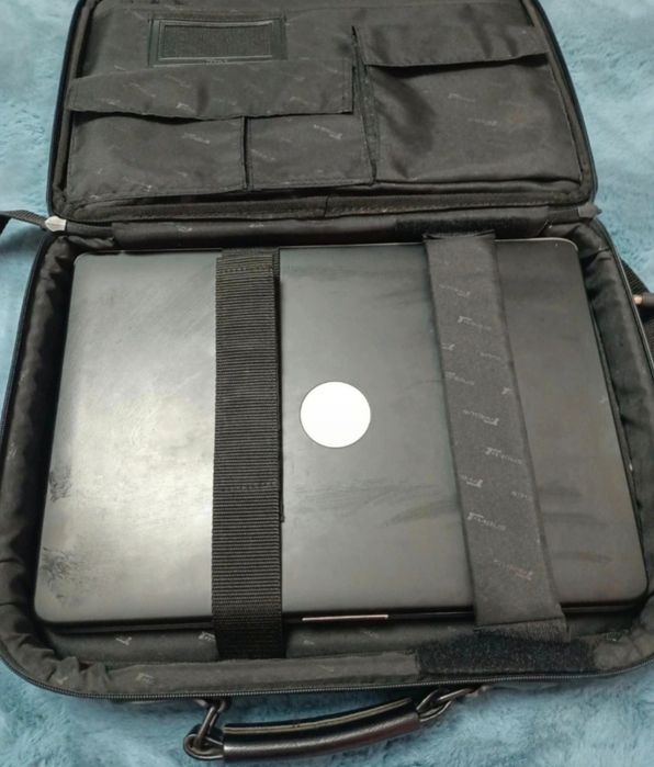 Laptop Dell Inspirion 1525 +geanta Targus