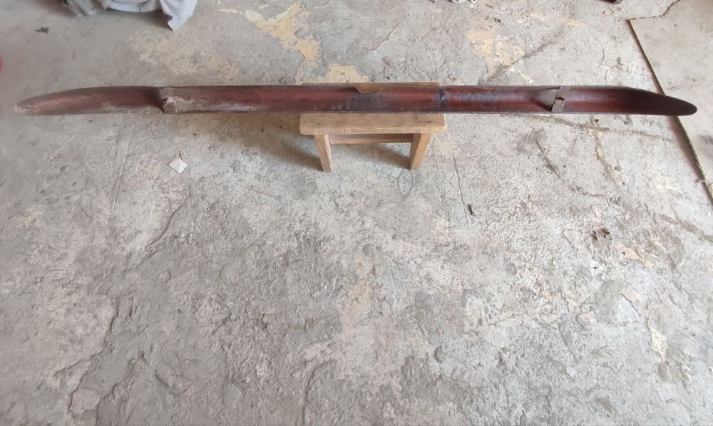 Редкий.Передний  бампер. Ретро автомобили.