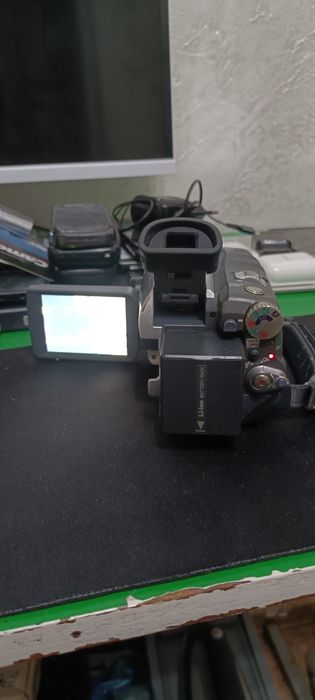 Продам видеокамера Panasonic NV-GS 200