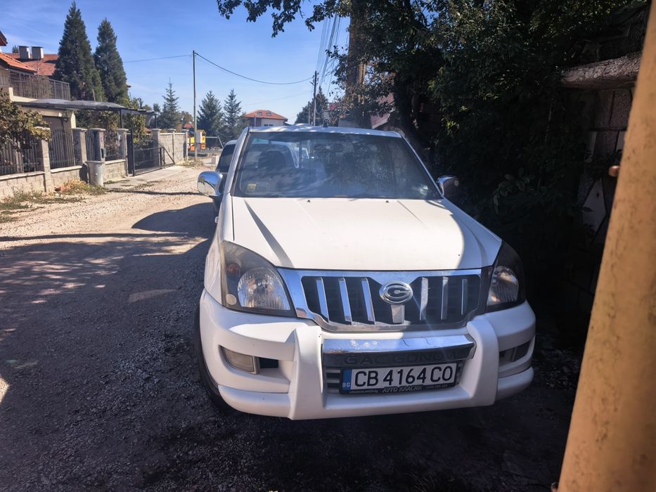 Продавам пикап всичко платено
