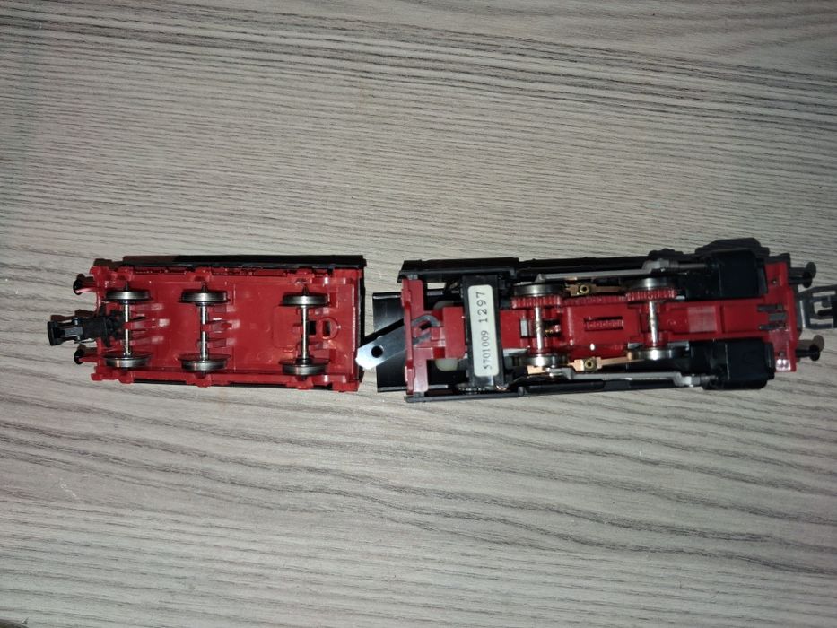 Piko locomotiva cu aburi si tender