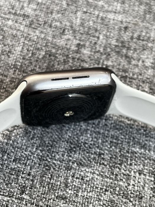 Часовник Aplle Watch Se 32Gb