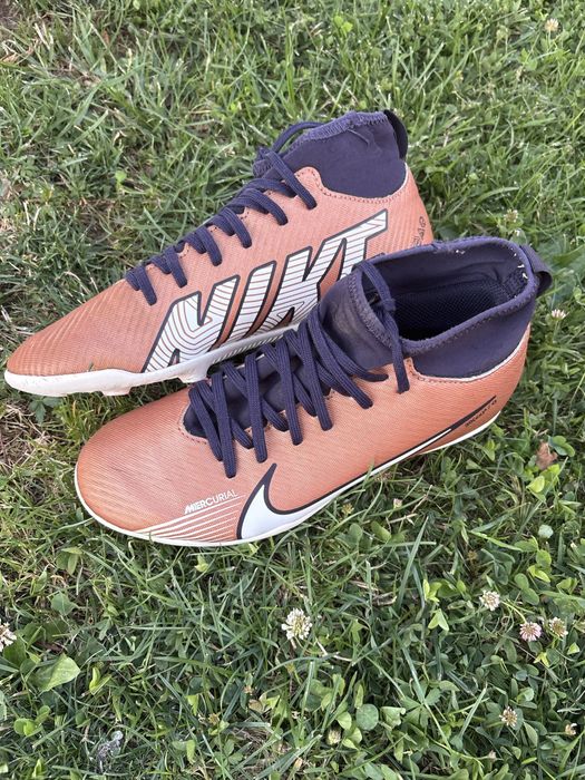 Vand ghete de fotbal nike mercurial si air zoom