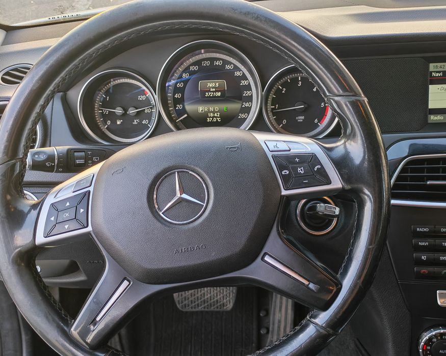 MERCEDES-BENZ C-Class 2014 — imagine 5