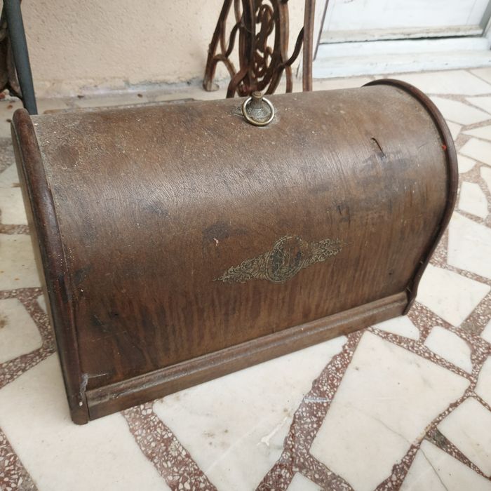 Mașină de cusut SINGER seria S an 1906